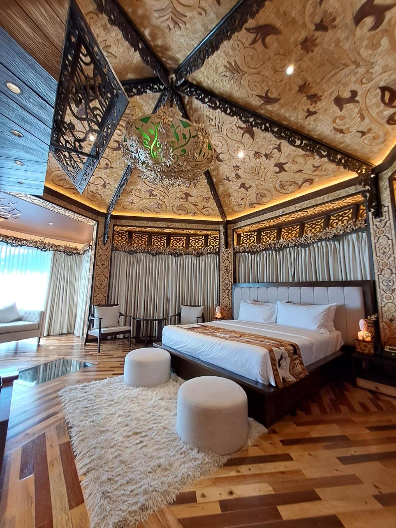 Rancho Bernardo Luxury Villas And Resort Bagac Εξωτερικό φωτογραφία