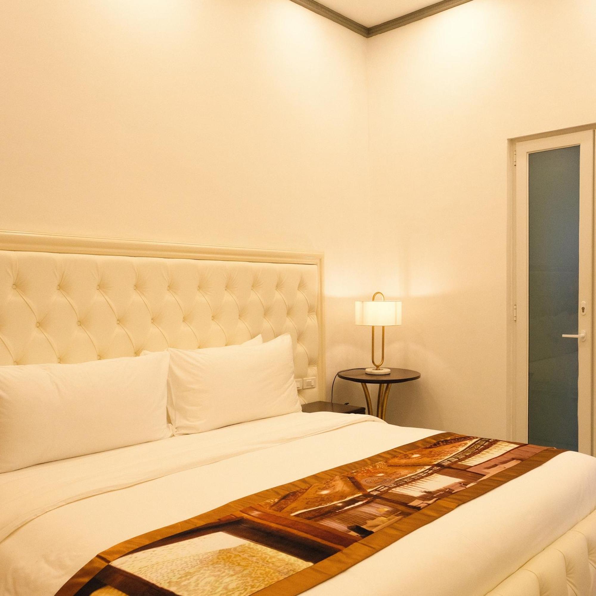 Rancho Bernardo Luxury Villas And Resort Bagac Εξωτερικό φωτογραφία
